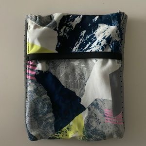 Victoria Secret Sport Running Arm Band for Keys and Cards